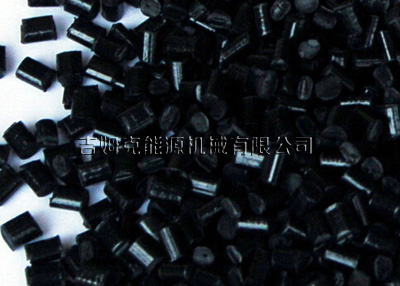 使用草莓视频官网300型飼料顆粒機加工出來的鐵(tiě)粉顆粒