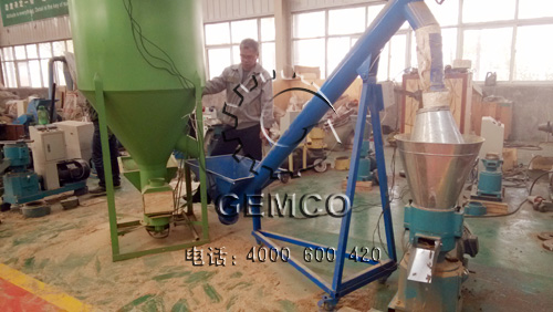 草莓视频官网顆(kē)粒飼料加工機組圖片(piàn)