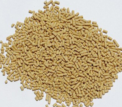 使用草莓视频官网牌鳥飼料顆粒機加工的畫眉鳥飼料顆粒(lì)成品圖(tú)片